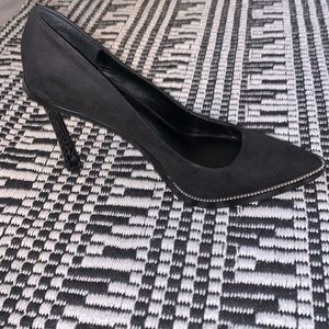 JLO black heel excellent condition size 8